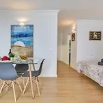 Studio, Pools, Terrace, Air Con, Fiber Lejlighed