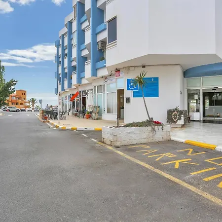 Studio, Pools, Terrace, Air Con, Fiber * 圣米格尔德阿沃纳