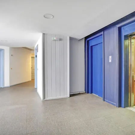 דירה Studio, Pools, Terrace, Air Con, Fiber
